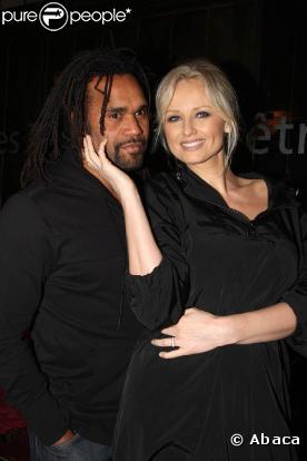 Le footballeur Christian Karembeu est parvenu à apprivoiser la jolie Adriana. Tous deux forment aujourd'hui l'un des plus solides couples du paysage français.