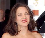 Aux BAFTA, l'égérie de Dior, Marion Cotillard est évidemment venue habiller... en Dior ! 