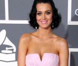 Katy Perry, très jolie aux Grammys, est repartie sans le moindre prix...