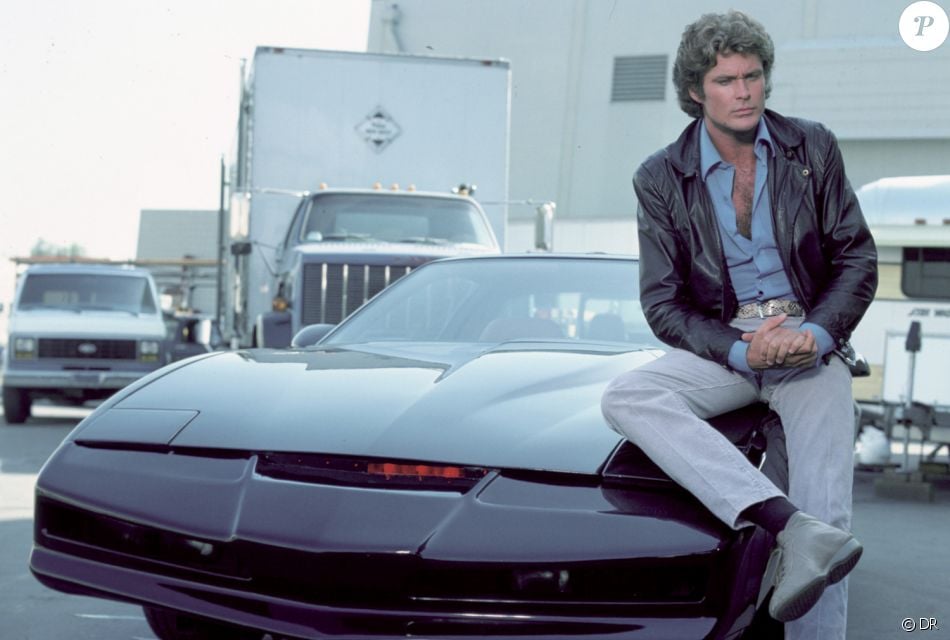 http://static1.purepeople.com/articles/7/24/71/47/@/3466891-david-hasselhoff-et-kitt-dans-k2000-950x0-1.jpg