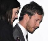 Anne Hathaway et Adam Shulman 