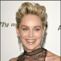 Sharon Stone : nue sous sa robe de soirée ! Wahou !