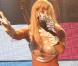 Toujours avec des paillettes, mais sans grand-chose autour... Voici Lady Gaga nominée pour son non-costume lors de sa prestation à Londres.
