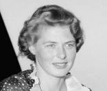 L'actrice suédoise aux 3 Oscars, Ingrid Bergman fait aussi partie du clan des Jeanne d'Arc au cinéma. 