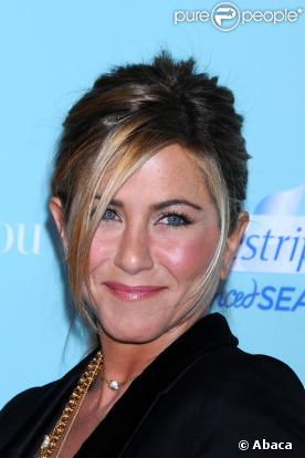 Jennifer Aniston a mis fin à la guerre avec Angie