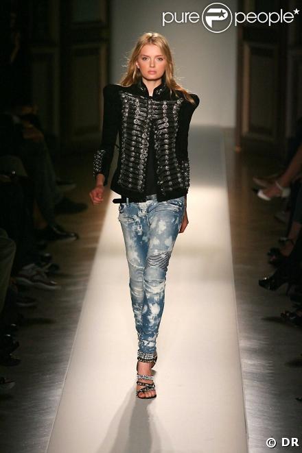 Défilé Balmain printemps-été 2009 