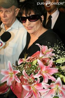 Liza Minnelli rayonnante à Punta Del Este. 14/03/09