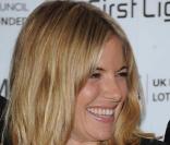 Sienna Miller lors de l'événement Activision First Light Movies Awards à Londres le 17 mars 2009