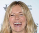 Sienna Miller lors de l'événement Activision First Light Movies Awards à Londres le 17 mars 2009