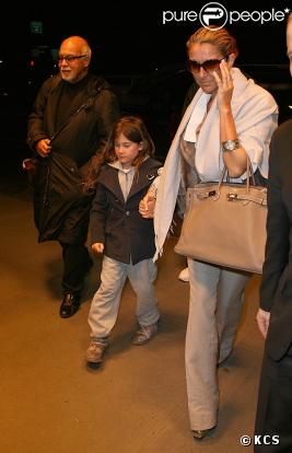 Céline Dion, son mari René et leur fils René-Charles à New York. 20/03/09