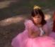 Eva Longoria et la petite Madison De La Garza dans un extrait d'un épisode de Desperate Housewives saison 5