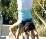Eva Longoria lors d'un shooting Yoga à L.A. Elle ne recule devant aucun défi 