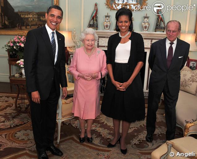 Barack et Michelle Obama rencontrent la Reine Elizabeth II et son mari, le Prince Philip, à Buckingham Palace