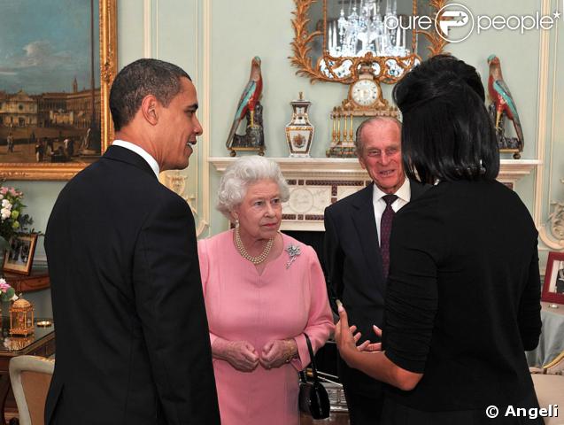 Barack et Michelle Obama rencontrent la Reine Elizabeth II et son mari, le Prince Philip, à Buckingham Palace