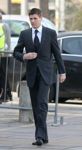 Steven Gerrard plaide non coupable...