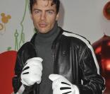 Matthias, le vainqueur de Secret Story 2, au parc DisneyLand Paris, à Marne-la-Vallée, les 27 et 28 mars 2009, à l'occasion de La fête magique de Mickey !