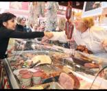 Rachida Dati sur le marché de Sucy