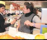 Rachida Dati sur le marché de Sucy
