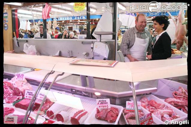 Rachida Dati sur le marché de Sucy