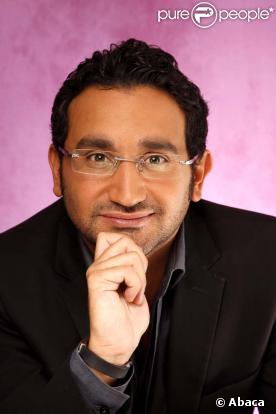 Cyril Hanouna présente  La porte ouverte à toutes les fenêtres  
