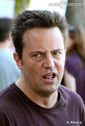 Matthew Perry, jouait Chandler Bing dans  Friends  