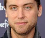 Lance Bass... une pool party déjantée à découvrir en vidéo !