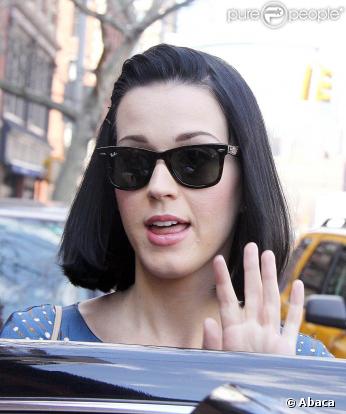 Katy Perry, en session shopping, à NYC !