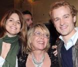 Alice Taglioni et Jocelyn Quivrin fêtent l'anniversaire de Françoise Ménidrey, au Réservoir, à Paris le 10 avril 2009.