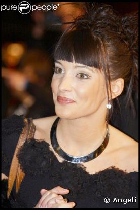 Erika Moulet... pour la 100e de "On n'est pas couché" !