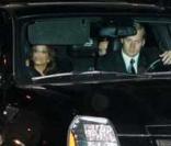 Eva Longoria et Victoria Beckham arrivant au restaurant Cecconi's 