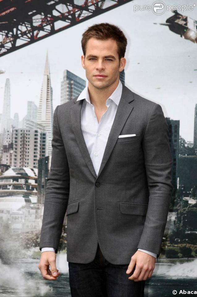 Chris Pine pour la promo de Star Trek à Madrid (Espagne)