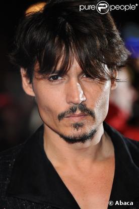 Johnny Depp postule pour le rôle de Michael Jackson
