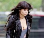 Zoe Kravitz sur le tournage de  Twelve . 21/04/09