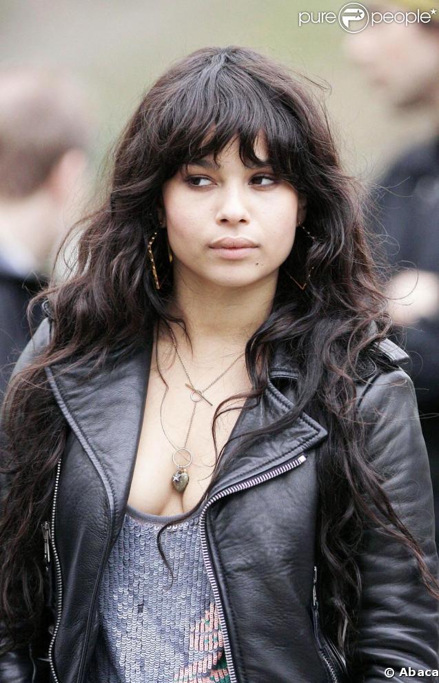 Zoe Kravitz sur le tournage de  Twelve . 21/04/09