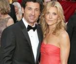 Patrick Dempsey et sa femme Jillian sur tapis rouge, un couple moderne.