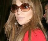Jennifer Lopez quitte son hôtel de New York