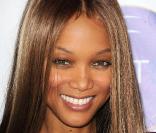 Tyra Banks affiche une silhouette plus fine et elle en est fière ! Hier soir, à Los Angeles.