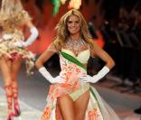 Egérie de la marque de lngerie Victoria's Secret, Heidi Klum se doit d'avoir un corps parfait toute l'année. Pour cela, elle fait confiance au régime hyper-protéiné. 
