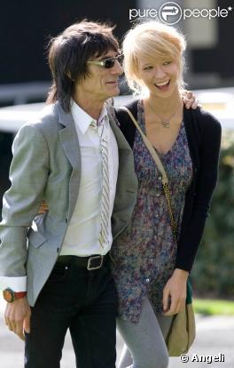 Ron Wood et sa girlfriend à Ascot, mercredi 30 avril