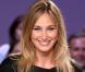 Pauline Lefèvre s"accroche pour réchauffer le plateau du  Grand Journal  ! 