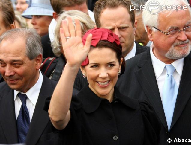 Mary de Danemark et son époux Frederik de Danemark à Flensburg, en Allemagne.