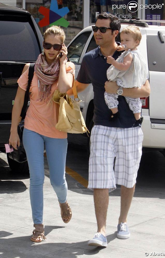 Jessica Alba avec son mari Cash et sa fille Honor Marie