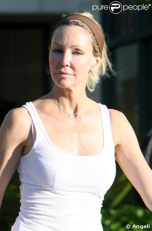 Heather Locklear en plein shopping à L.A !