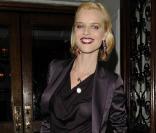 Eva Herzigova à Londres, le 15 mai 2009
