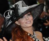 Phoebe Price monte les marches du Palais des festivals pour  Inglourious Basterds  
