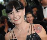 Lio lors de la montée des marches avant la projection d'Inglourious Basterds, au Festival de Cannes, le 20 mai 2009