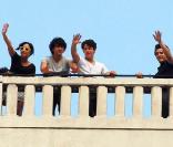 Les Jonas Brothers, accueillis... chaudement en Argentine !