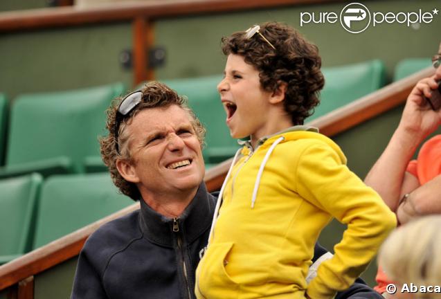 Denis Brogiart et son fils lors du tournoi de Roland Garros le 27 mai 2009