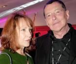 Le Tour 66 de Johnny Hallyday fait escale au Stade de France, fin mai 2009 : Jean-Claude Camus et Nathalie Baye la maman de Laura Smet 