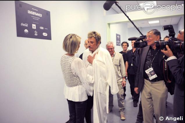 Le Tour 66 de Johnny Hallyday fait escale au Stade de France, fin mai 2009 : Jean-Claude Camus, attendri par les retrouvailles de Johnny et Laeticia après le concert 